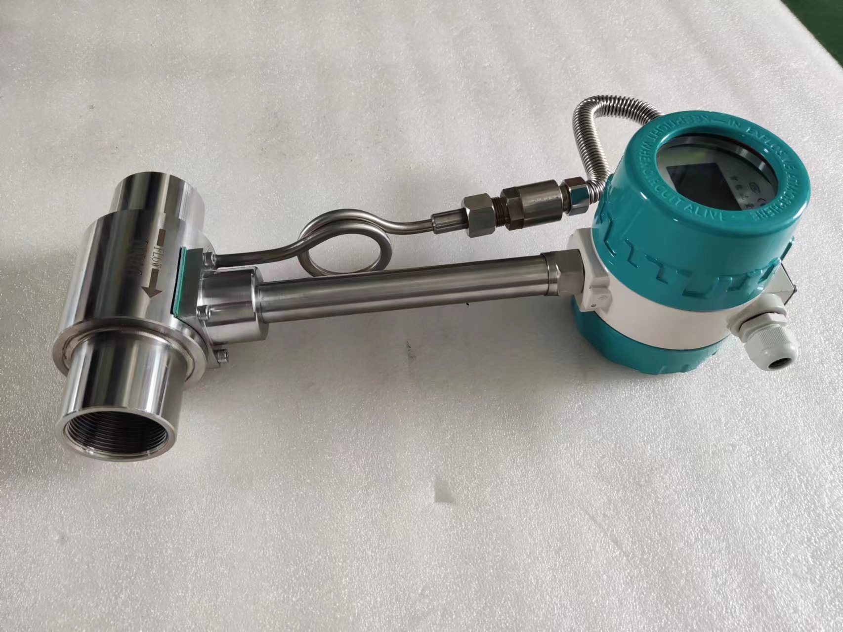 LUGB2312C-P2涡街式饱和蒸汽流量计 4-20mA带温压补偿